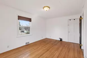 2672 Parkview Blvd, Robbinsdale, MN 55422 - Photo 14