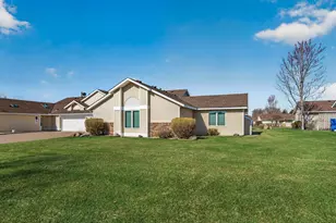 9129 Windsor Terrace, Brooklyn Park, MN 55443 - Photo 2