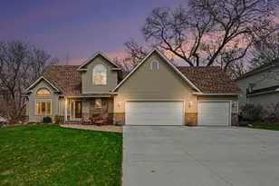 12126 Gantry Ln, Apple Valley, MN 55124 - Photo 36