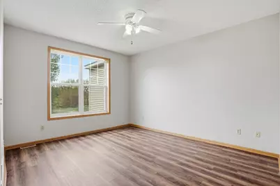 5792 Prairie Ridge Drive #182, Shoreview, MN 55126 - Photo 32