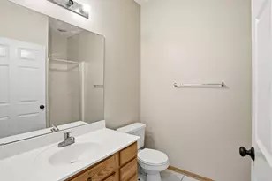 5792 Prairie Ridge Dr, Shoreview, MN 55126 - Photo 28