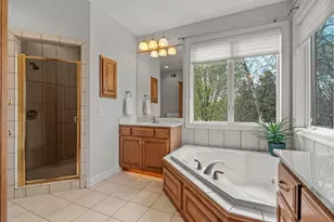 411 Emerald Ln, Mahtomedi, MN 55115 - Photo 32