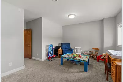 411 Emerald Lane, Mahtomedi, MN 55115 - Photo 58