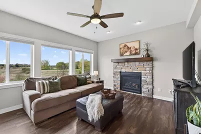 2086 Chestnut St, Lino Lakes, MN 55038 - Photo 8