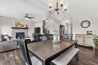 2086 Chestnut St, Lino Lakes, MN 55038 - Photo 14