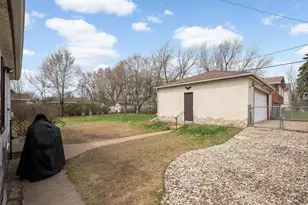 202 Park St W, South Saint Paul, MN 55075 - Photo 26