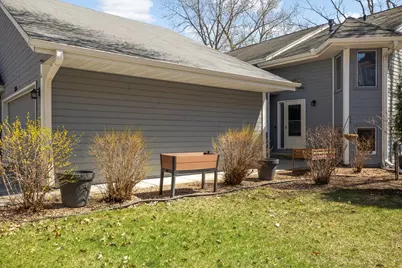 2716 River Woods Lane, Burnsville, MN 55337 - Photo 2