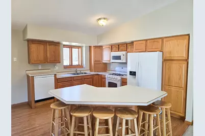 105 Park View Drive, Vergas, MN 56587 - Photo 4