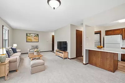 6333 Alderwood Circle #B, Woodbury, MN 55125 - Photo 4