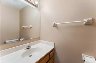 11111 Drake St NW, Coon Rapids, MN 55433 - Photo 18
