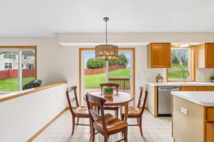3019 Copper Oaks Alcove, Woodbury, MN 55125 - Photo 20