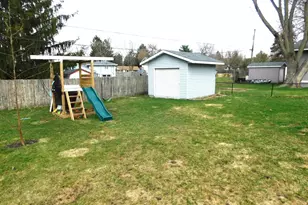 578 Guthrie Ave N, Oakdale, MN 55128 - Photo 18