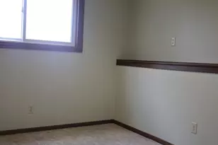 2180 N English St, Maplewood, MN 55109 - Photo 20