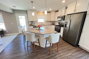 9515 Bridle Way, Victoria, MN 55386 - Photo 6