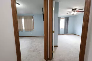 1727 Riverwood Dr, Burnsville, MN 55337 - Photo 16