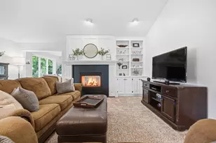 2579 Parkview Ct, White Bear Lake, MN 55110 - Photo 4