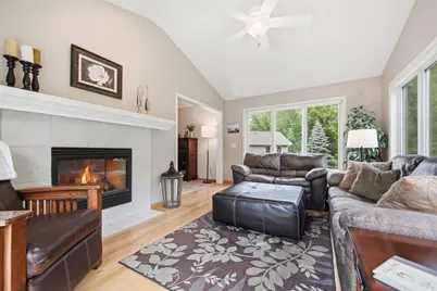 2579 Parkview Court, White Bear Lake, MN 55110 - Photo 8