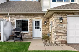 17168 Eagleview Way, Farmington, MN 55024 - Photo 2