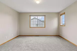 3200 Juniper Cir, Woodbury, MN 55125 - Photo 8