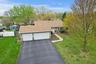 17076 Forfar Ct, Lakeville, MN 55024 - Photo 6