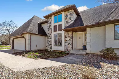 600 River Ridge Road, River Falls, WI 54022 - Photo 4