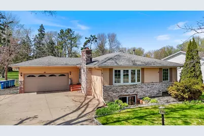 1436 E Old Shakopee Road, Bloomington, MN 55425 - Photo 2
