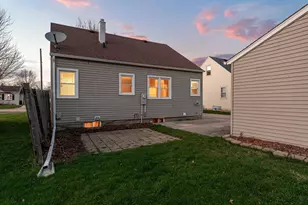 1800 2nd Ave SE, Austin, MN 55912 - Photo 6