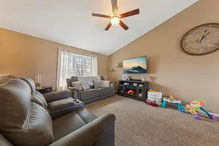 228 Inverness Dr, Mankato, MN 56001 - Photo 10