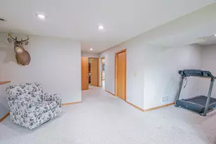 811 Broadway Ave S, Sauk Rapids, MN 56379 - Photo 30