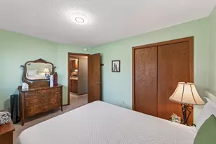 4615 Deerwood Ln N, Plymouth, MN 55442 - Photo 20