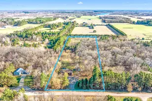 8788 288th Ln NE, North Branch, MN 55056 - Photo 4