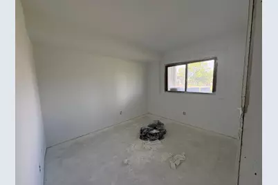 3826 Goodwin Avenue N, Oakdale, MN 55128 - Photo 10