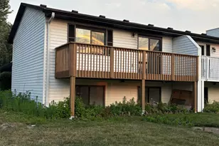 3826 Goodwin Ave N, Oakdale, MN 55128 - Photo 2