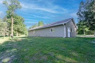 12914 Rutledge Rd, Finlayson, MN 55735 - Photo 8