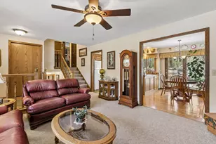 1735 Hickory Hill Dr, Eagan, MN 55122 - Photo 8