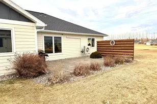 204 11th St SW, Roseau, MN 56751 - Photo 22