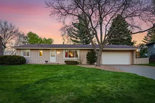 5856 139th St W, Apple Valley, MN 55124 - Photo 1