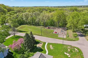 1316 3rd St, Mendota, MN 55150 - Photo 90