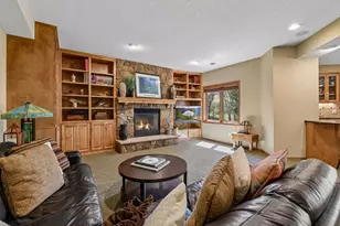 1997 Topaz Dr, Chanhassen, MN 55317 - Photo 28