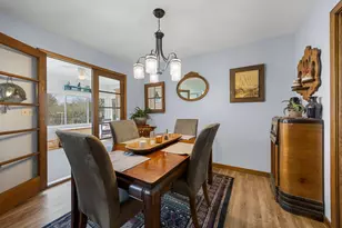 136 N Park Ln, Le Sueur, MN 56058 - Photo 10