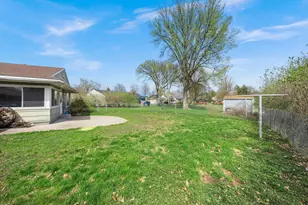 136 N Park Ln, Le Sueur, MN 56058 - Photo 32
