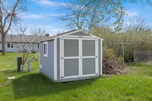 136 N Park Ln, Le Sueur, MN 56058 - Photo 30