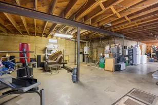 136 N Park Ln, Le Sueur, MN 56058 - Photo 26