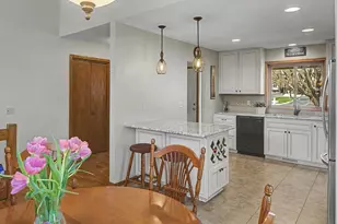 13027 Vernon Ave, Savage, MN 55378 - Photo 10