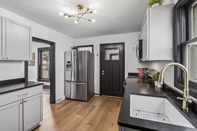 4523 James Avenue N, Minneapolis, MN 55412 - Photo 12
