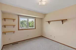 14655 Greenridge Ln, Burnsville, MN 55306 - Photo 28