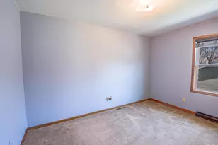 822 10th Ave SE, Saint Cloud, MN 56304 - Photo 16