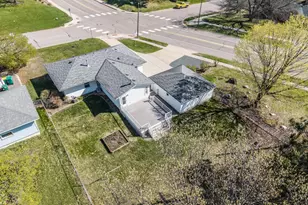 3101 W 88th St, Bloomington, MN 55431 - Photo 2