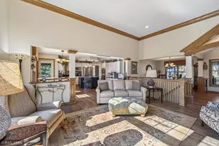 3304 Nathaniel Ct, Vadnais Heights, MN 55127 - Photo 12