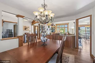 3304 Nathaniel Ct, Vadnais Heights, MN 55127 - Photo 10